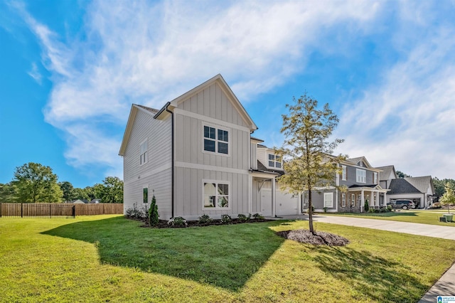 view of front of property with a front lawn