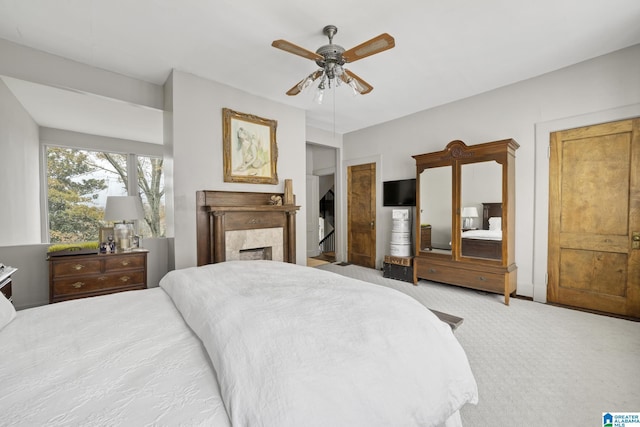 bedroom with ceiling fan