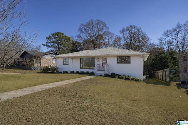 ranch-style house with a front yard