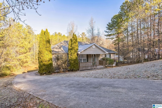 view of front of property with covered porch