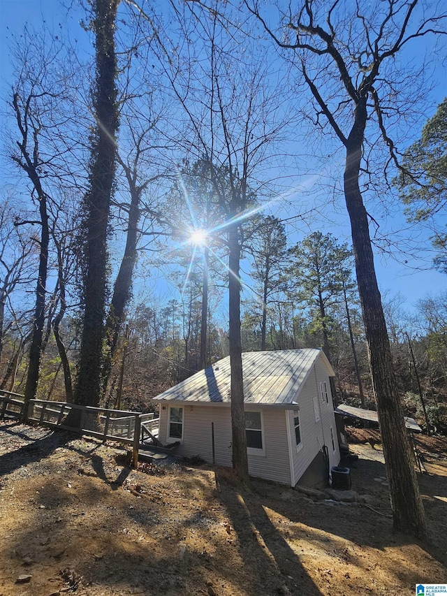 view of home's exterior