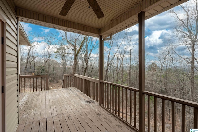 deck featuring ceiling fan