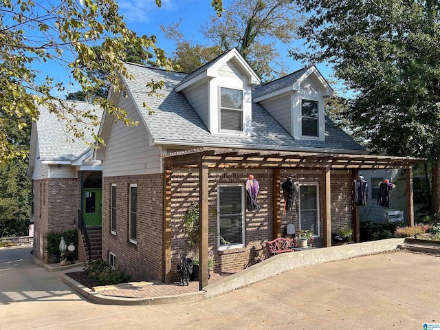 view of front of home