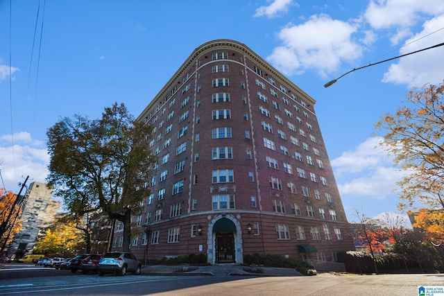 view of building exterior