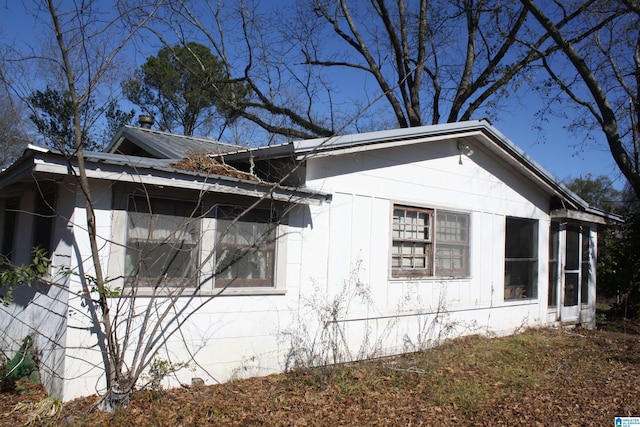 view of side of property