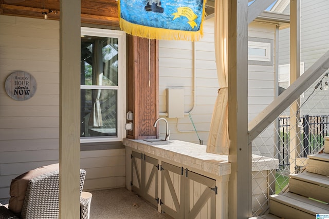 entrance to property featuring sink