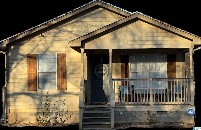 view of front facade with covered porch