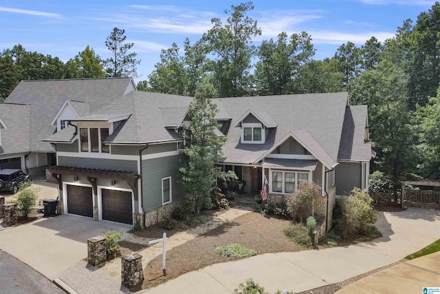 view of front of home featuring a garage