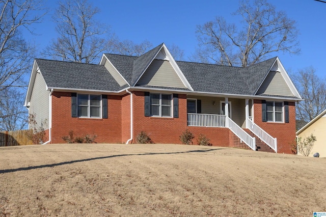 ranch-style home with a porch