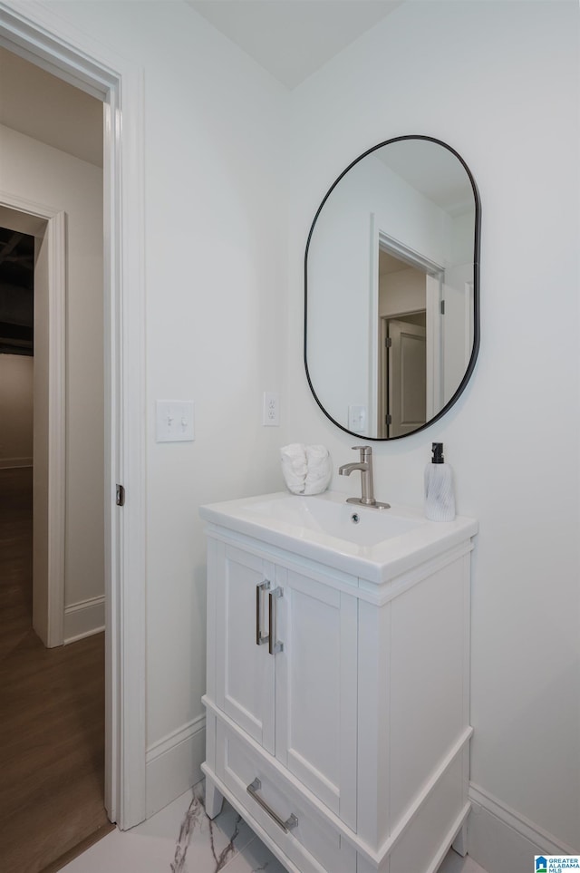 bathroom with vanity