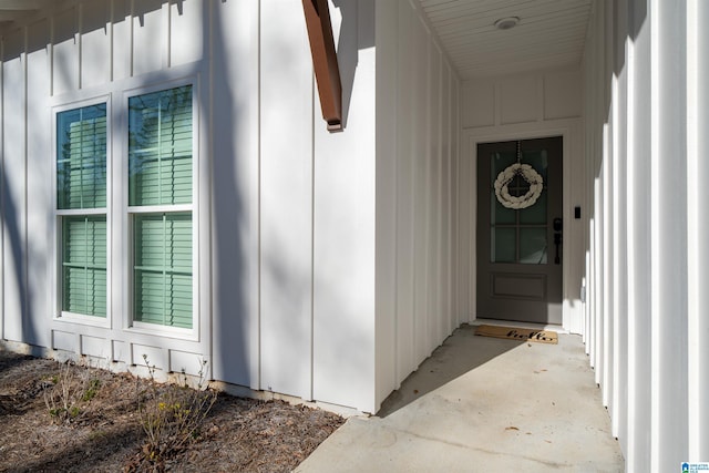 view of doorway to property