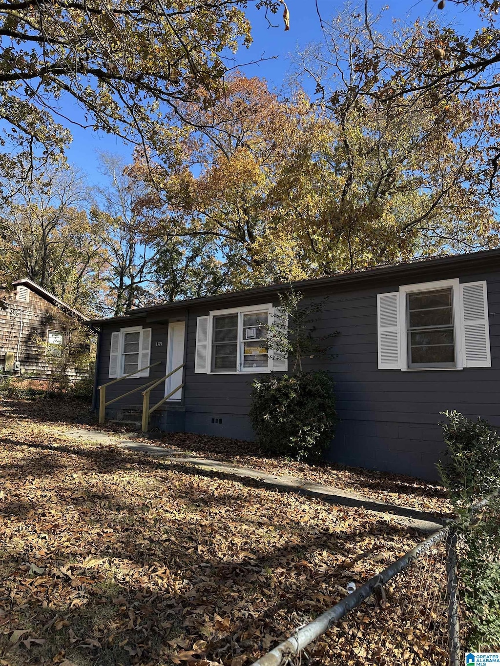 view of ranch-style house