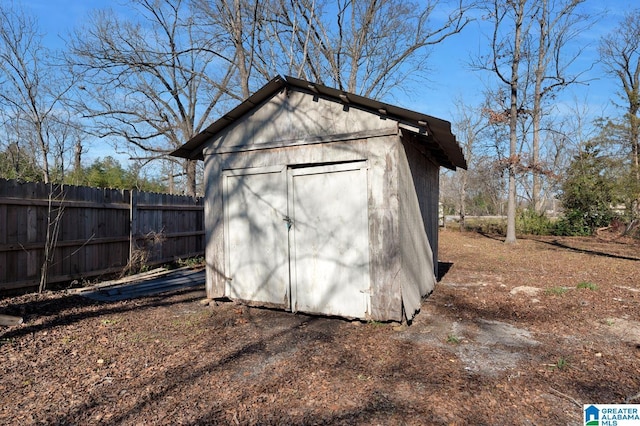 view of outdoor structure