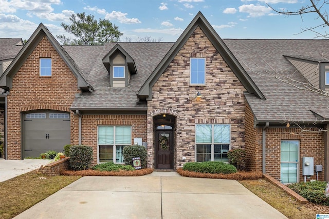 view of front of house with a garage