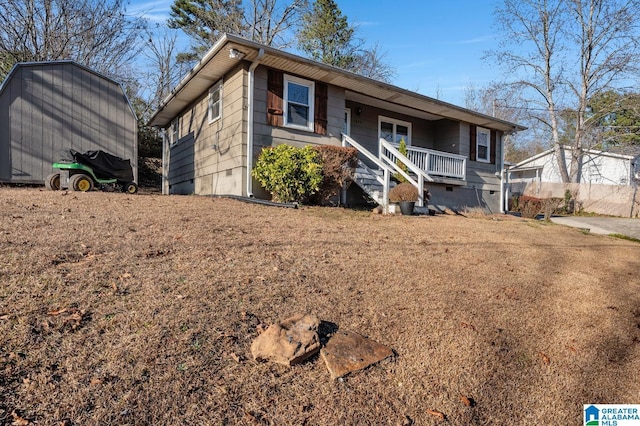 view of front of house featuring a porch