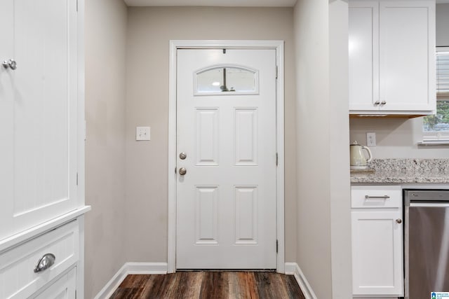 entryway featuring dark hardwood / wood-style flooring