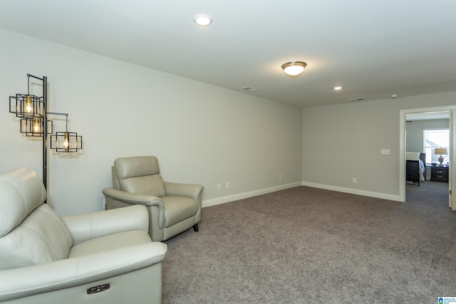 sitting room with carpet