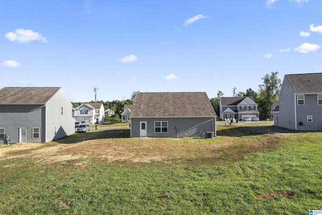 view of yard featuring central AC