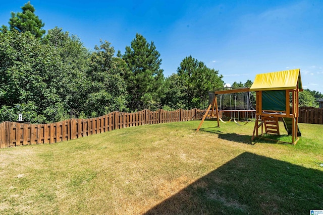 view of yard featuring a playground