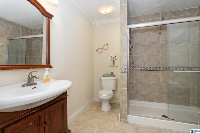 full bath featuring crown molding, toilet, a stall shower, vanity, and baseboards