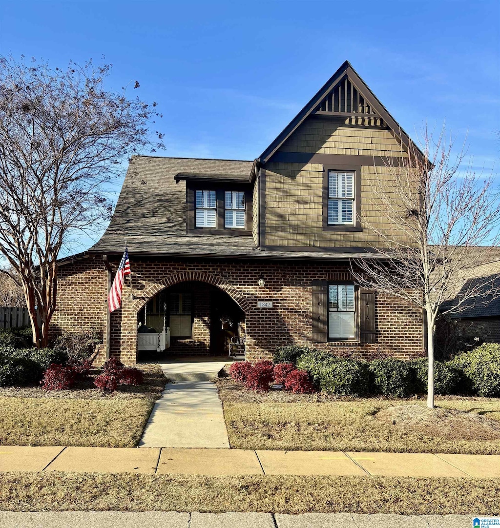 view of front of house