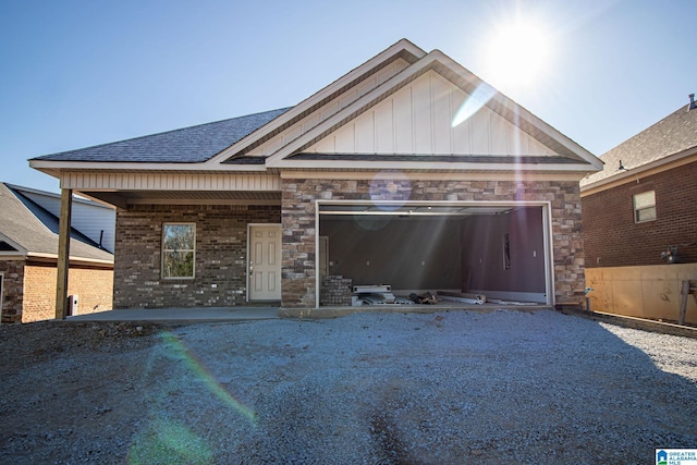 view of front of home featuring a garage