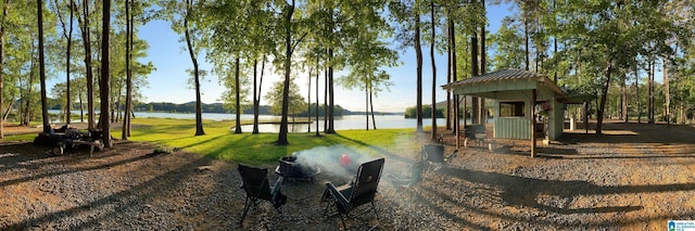 view of property's community featuring a water view