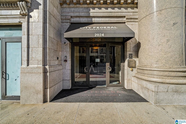 view of property entrance