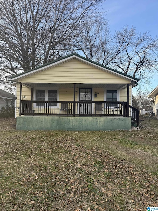 bungalow-style house featuring covered porch