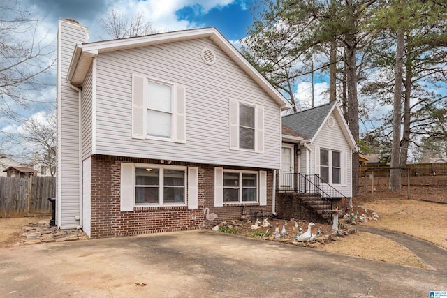 view of front of property