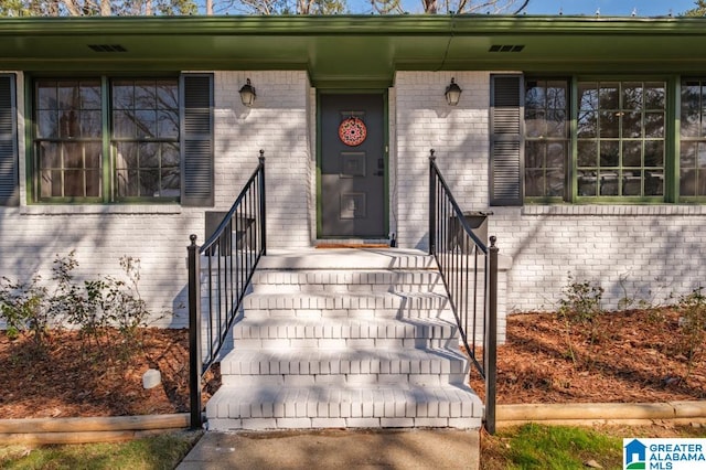 view of exterior entry