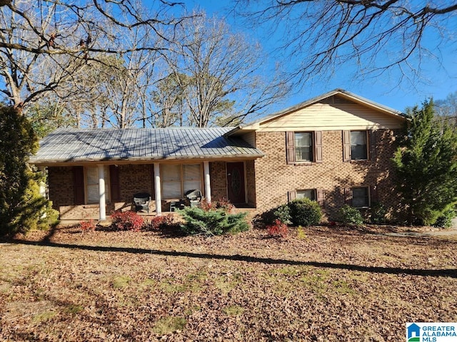 view of front of property with a porch