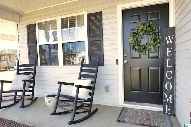 property entrance with a porch