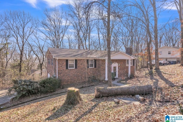 view of front of property