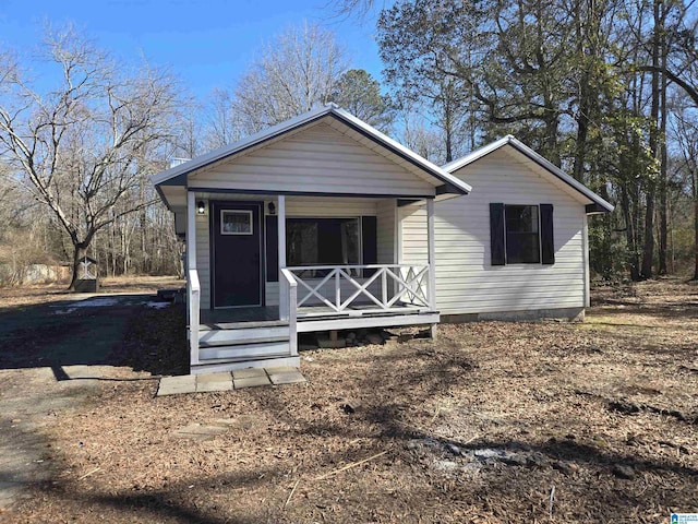 view of front of house featuring a porch