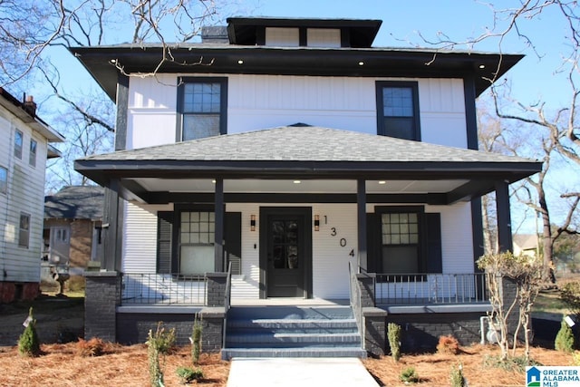 view of front of house with a porch