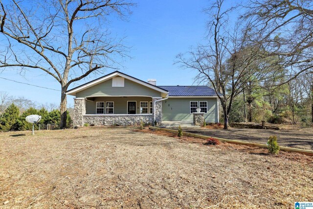 view of front of property with a porch