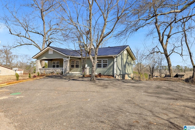 view of front of home with covered porch