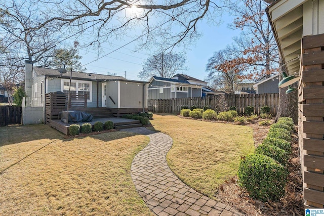 view of yard featuring a patio