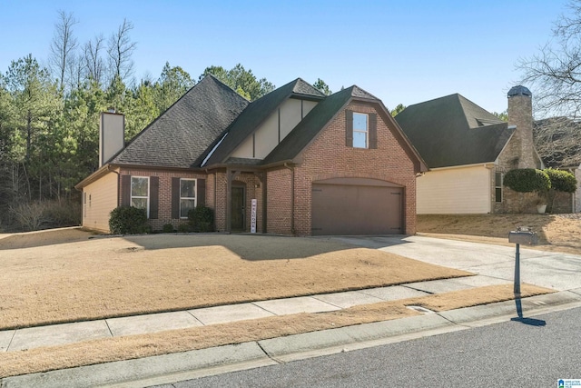 view of front facade with a garage