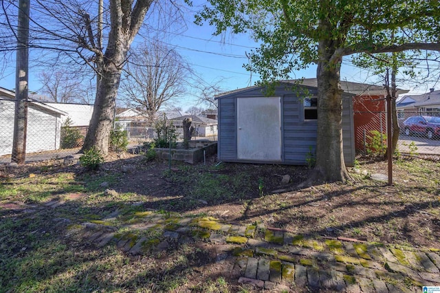 view of yard with a storage shed