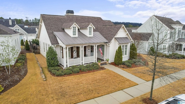 view of front of property with covered porch