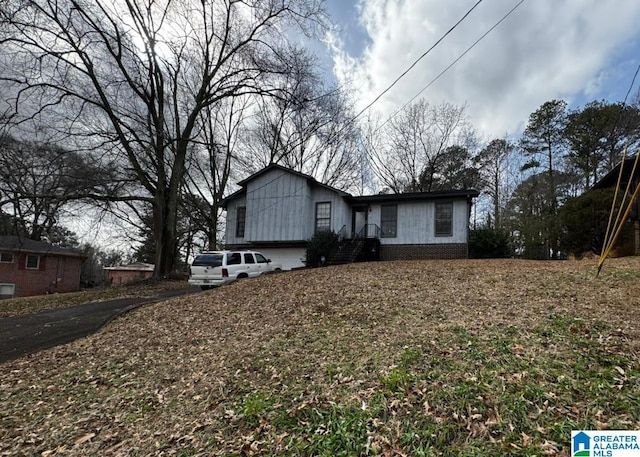 view of ranch-style house