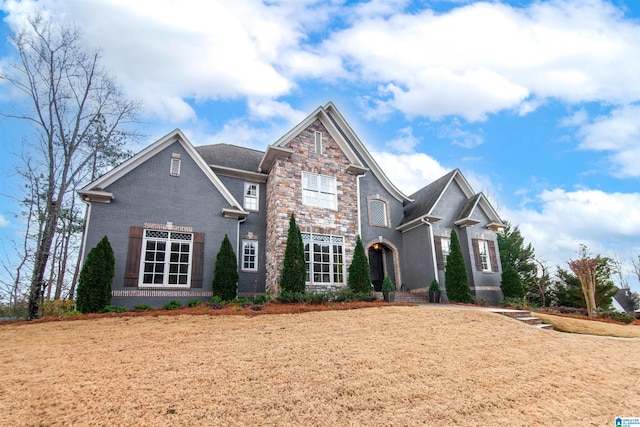 view of front of house with a front yard