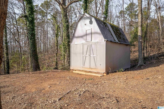 view of outdoor structure