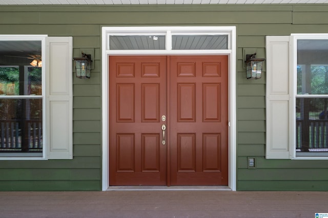 view of property entrance