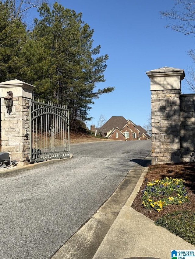 Listing photo 2 for 2037 Highland Gate Way Unit 26, Hoover AL 35244