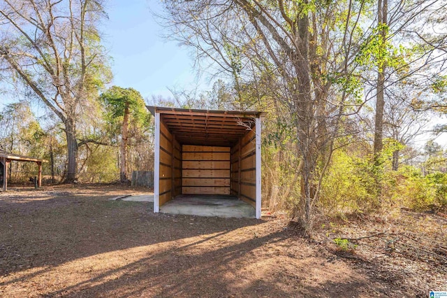 view of outbuilding