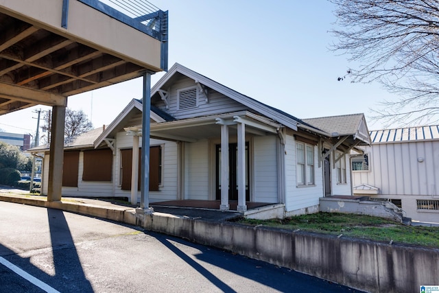 view of front of house