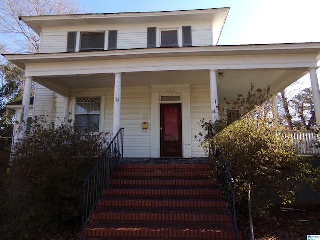 view of front facade